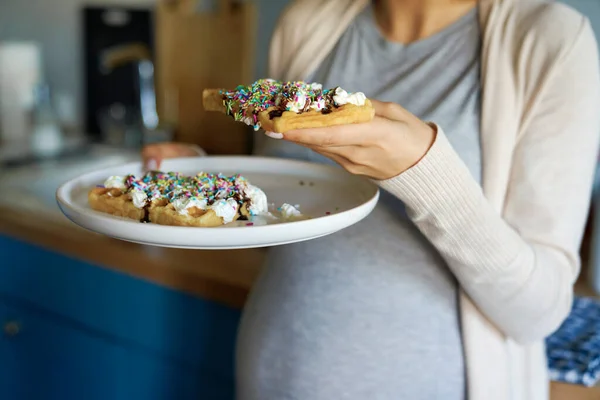 Matbegär Graviditeten Hemma — Stockfoto