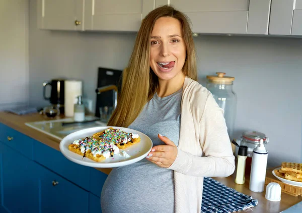 Antojos Alimentos Durante Embarazo Casa —  Fotos de Stock