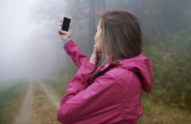 Cep telefonu sinyal kadın