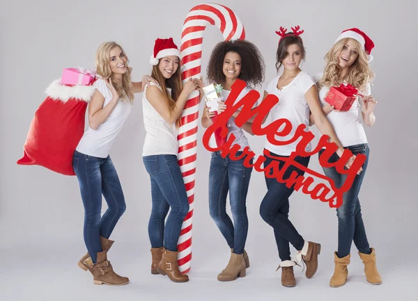 Ragazze adolescenti durante il Natale — Foto Stock