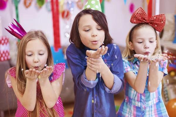 Children on the birthday party — Stock Photo, Image