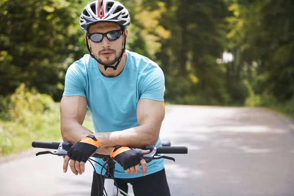 Cyclist on the summer bike riding — Stock Photo, Image