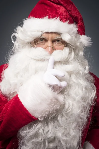 Père Noël montrant un signe de silence — Photo