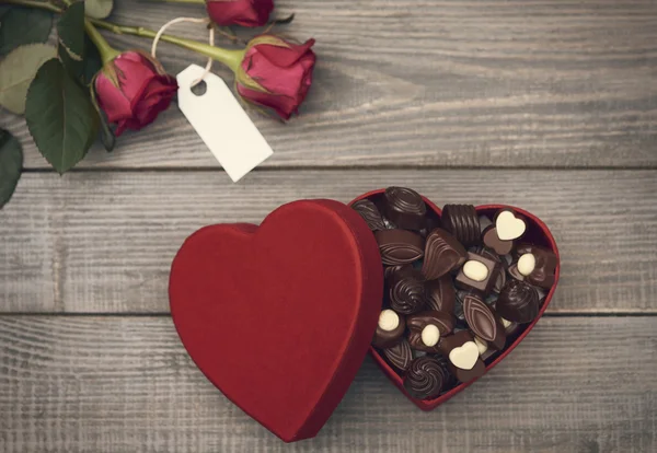 Liefde in de dag van Valentijnskaarten — Stockfoto