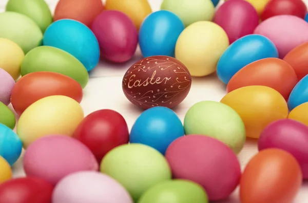 Caster ei van kleurrijke ones — Stockfoto