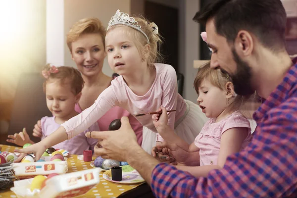 Passar tempo com a família antes da Páscoa — Fotografia de Stock