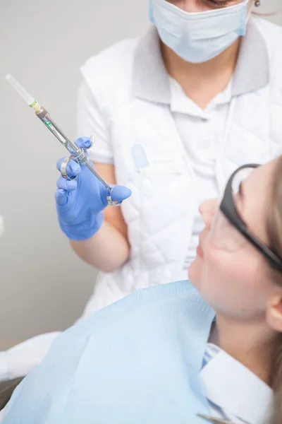 Vertical Shot Female Dentist Holding Syringe Anesthetic Working Patient — Stock Fotó