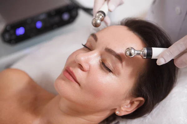 Close Relaxed Woman Getting Microcurrent Skincare Facial — Stock Photo, Image