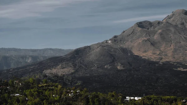 Video Von Hohem Vulkan Mit Wolken Auf Der Insel Bali — Stockfoto