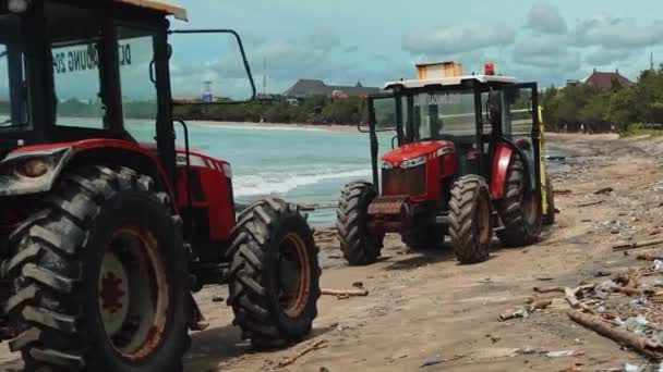 Kuta Badung Bali Kuta Beach Indonesia Januari 2021 Tractortechniek Voor — Stockvideo