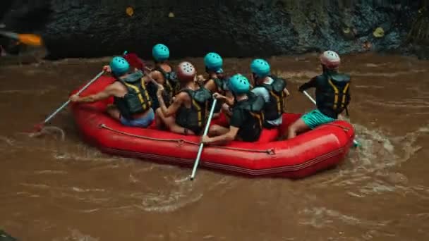 Ubud Gayiar Kabupaten Badung Bali Indonezja Maja 2021 Osoby Pływające — Wideo stockowe