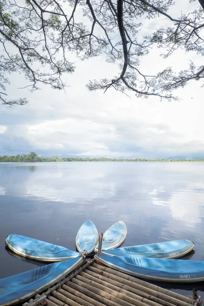 Vista Panorámica Del Lago Venganza Está Con Pequeño Barco Bengkulu — Foto de Stock