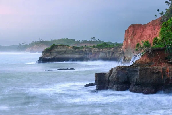 Gambar Tebing Dengan Air Biru Bengkulu Indonesia Pemandangan Laut Dari — Stok Foto