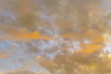 Endonezya havasında güzel ve doğal gökyüzü arkaplanı