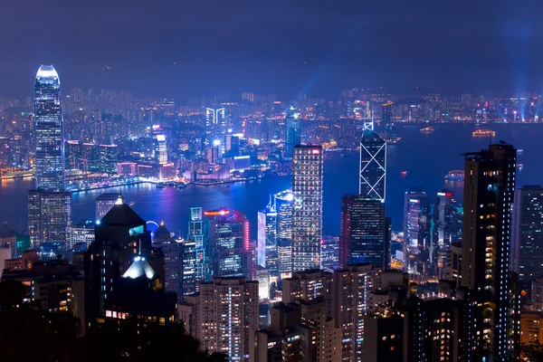 Gece boyunca Hong Kong