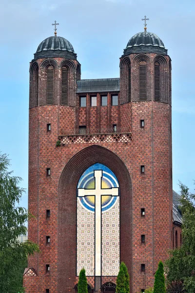 Kreuzkirche - Orthodox Church in Kaliningrad (until  1946 Koenigsberg). Russia — Stock Photo, Image