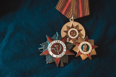 Doku dalında madalyalar