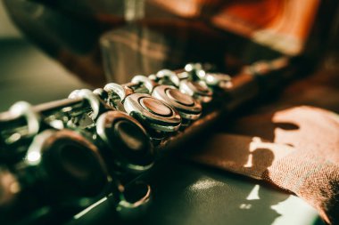 desen üzerine flüt