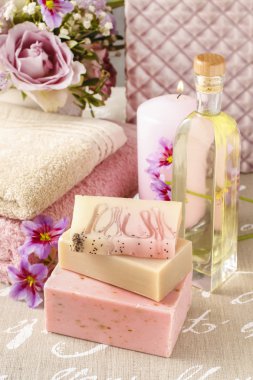 Kalıp el yapımı Sabun ve uçucu yağ, kokulu candl şişe