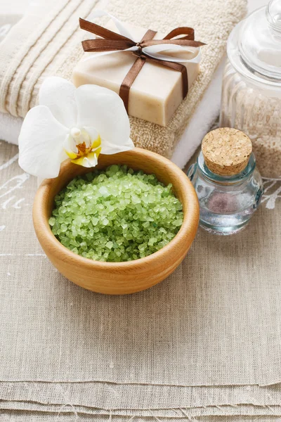 Miski sól morska zielony — Zdjęcie stockowe