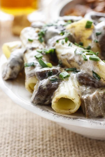 Macarrones con champiñones — Foto de Stock