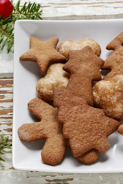 Lebkuchen-Weihnachtsplätzchen — Stockfoto