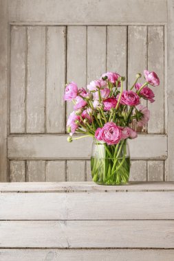 Pembe ahşap üzerine Farsça düğün çiçeği çiçek (tipik)