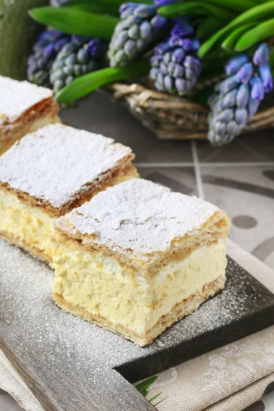 Een Poolse crème taart — Stockfoto