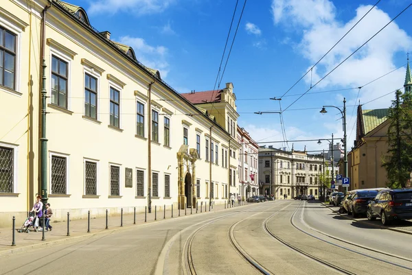 Krakow, Polen - 17 April 2016: Het Bisschoppelijk paleis in Krakau ik — Stockfoto