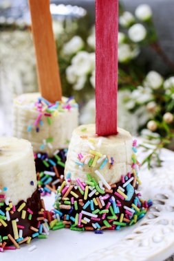 çikolata batırılmış muz