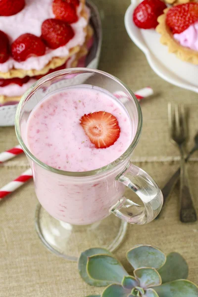 Erdbeer Smoothie Dessert — Stockfoto