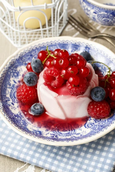 Panna cotta olasz desszert — Stock Fotó