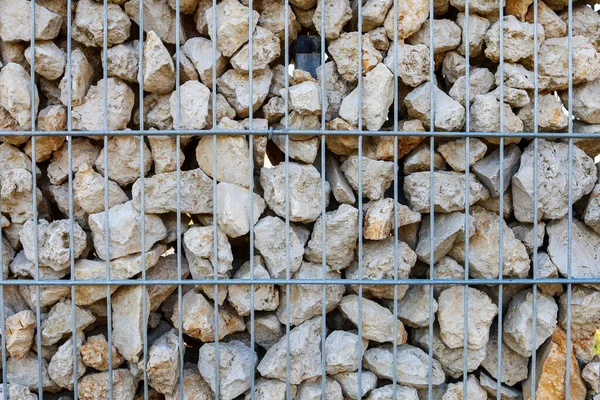 Gabionen Maschendrahtwand Sechseckige Stahlkäfige Die Mit Fels Und Stein Gefüllt — Stockfoto