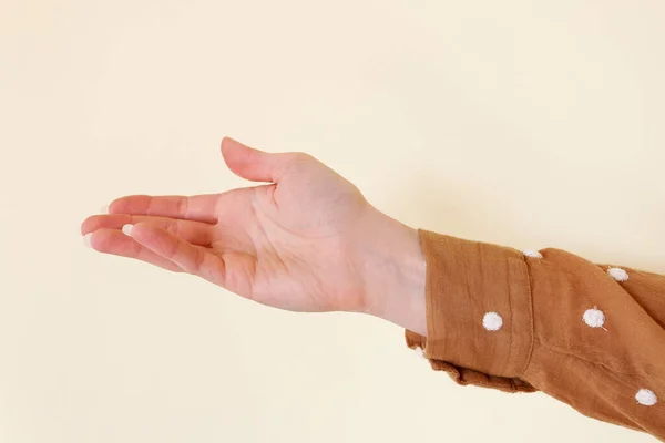 Woman Hand Welcome Gesture Idea Symbol — Stock Photo, Image