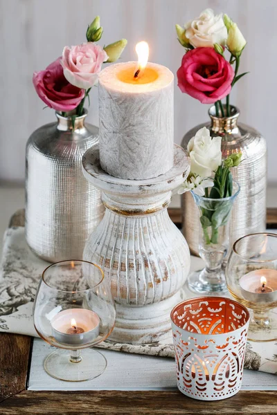 Beautiful Candle Eustoma Flowers Background Party Decor — Stock Photo, Image