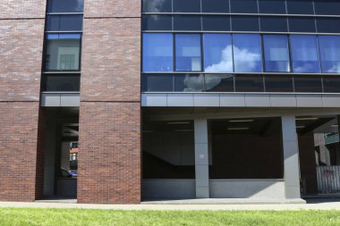 Jagiellon Üniversitesi. Polonya 'nın en eski üniversitesi, Orta Avrupa' nın en eski ikinci üniversitesi. Polonya, Krakow 'daki modern kampüs binaları.