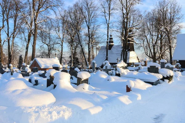 Saint Anna Church Xix Centrury Cemetery Which Surrounds Nowy Targ — Stock Photo, Image