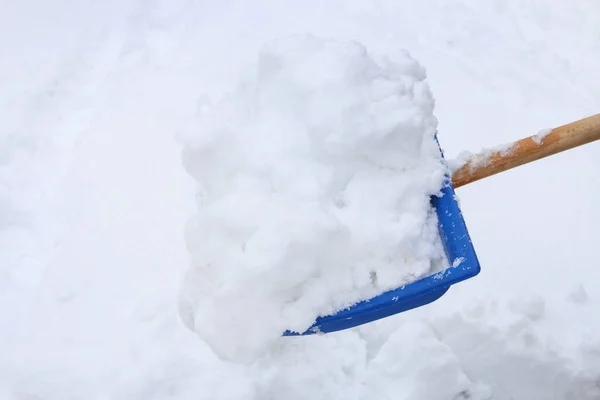 Removing Snow Sidewalk Snowstorm Winter Time — Stock Photo, Image