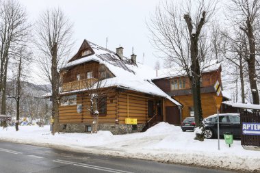 Polonya, Zakopane 'de kışın sokaklar ve konutlar.