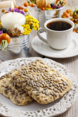 Küçük börek kurabiye, sonbahar ayarlama