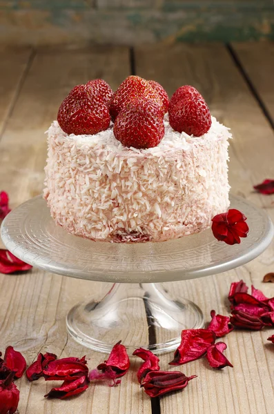 Strawberry cake — Stock Photo, Image