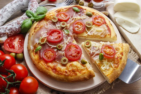 Italian cuisine: pizza