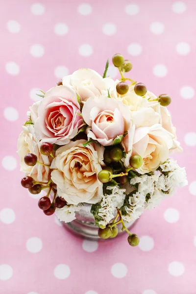 Bouquet of pastel pink and peach roses — Stock Photo, Image