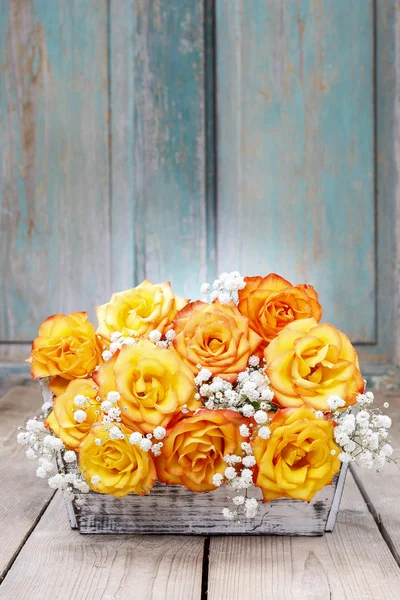 Bouquet of orange roses, copy space — Stock Photo, Image