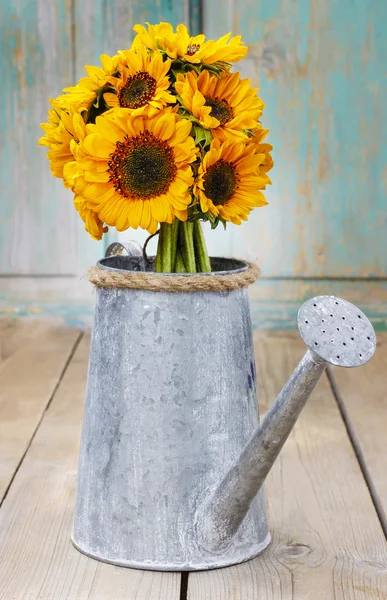 Strauß Sonnenblumen — Stockfoto