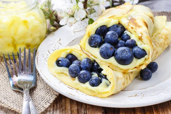 Crepes con arándanos —  Fotos de Stock