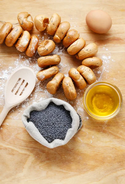 Traditionele bagels met maanzaad — Stockfoto