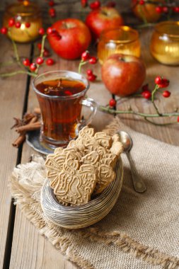 speculaas baharatlı shortcrust bisküvi türüdür