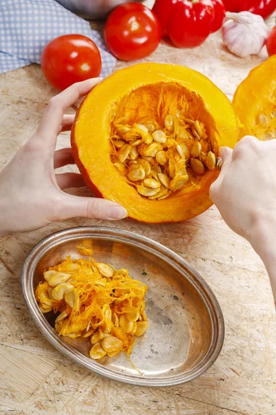 How to make a pumpkin tart — Stock Photo, Image