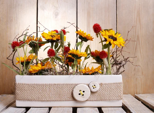 Regeling met zonnebloemen — Stockfoto